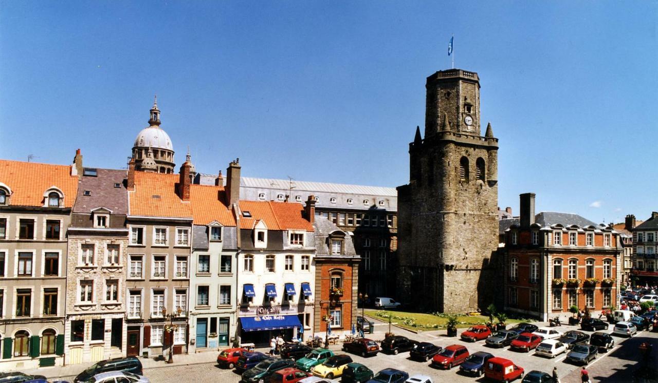 Lumineux T2 Vieille ville 3pers parking gratuit - by La Source d'OrFée Boulogne-sur-Mer Extérieur photo
